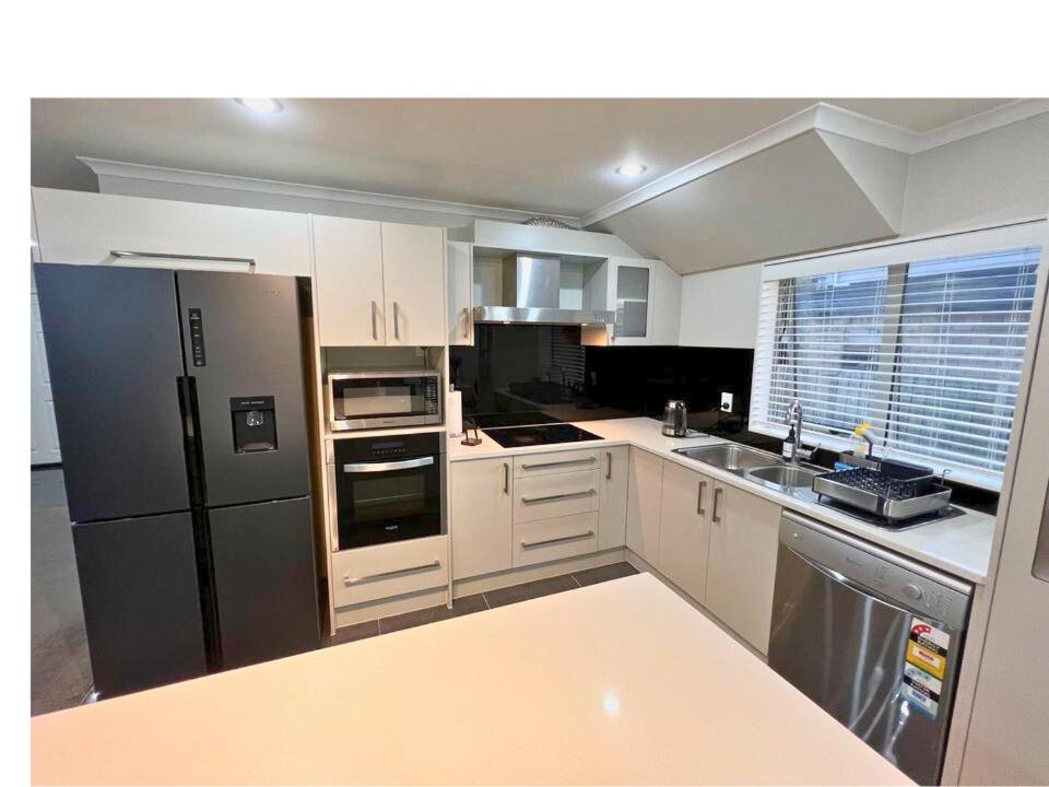 Bright&Cozy Room - Homestay Style - On Street Parking Only Auckland Exterior foto